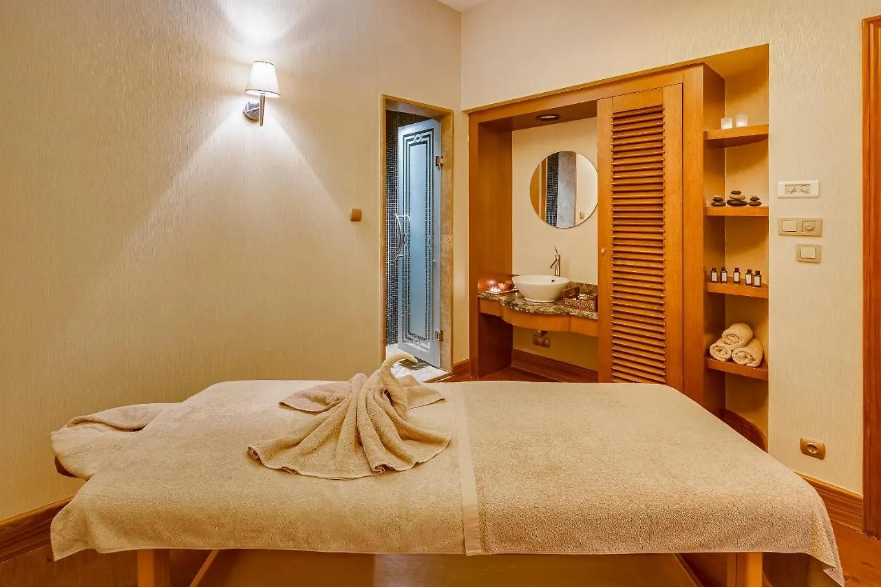 ***** Otel Divan Ankara Türkiye