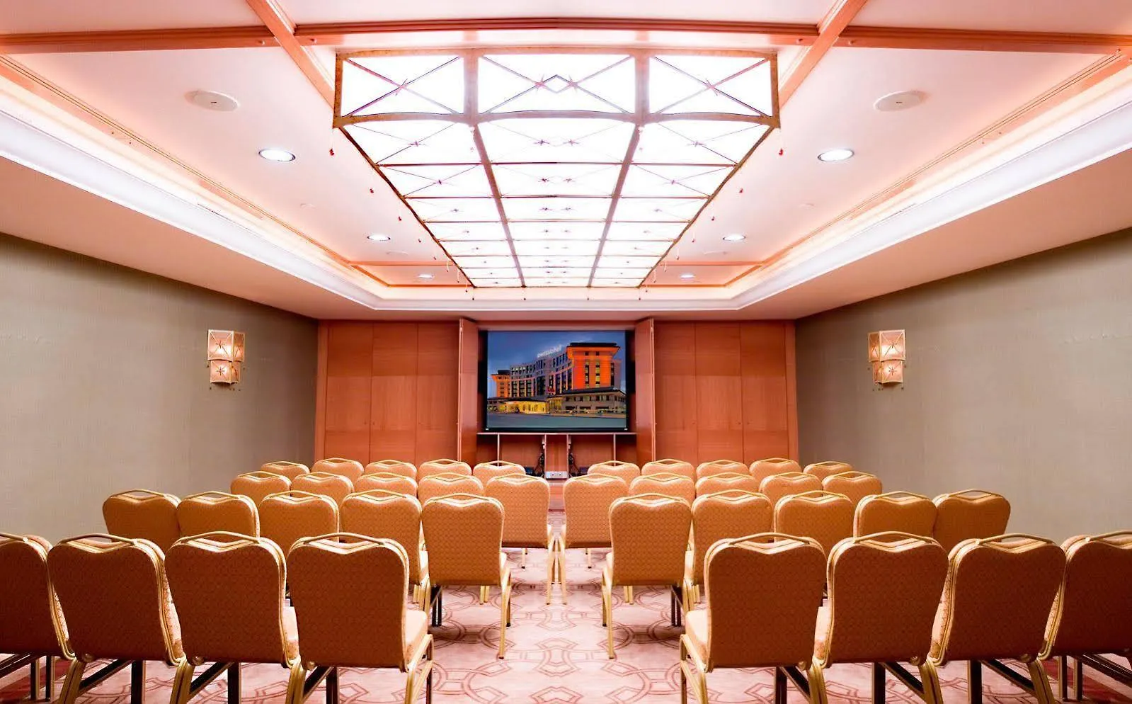 Divan Ankara 5*,